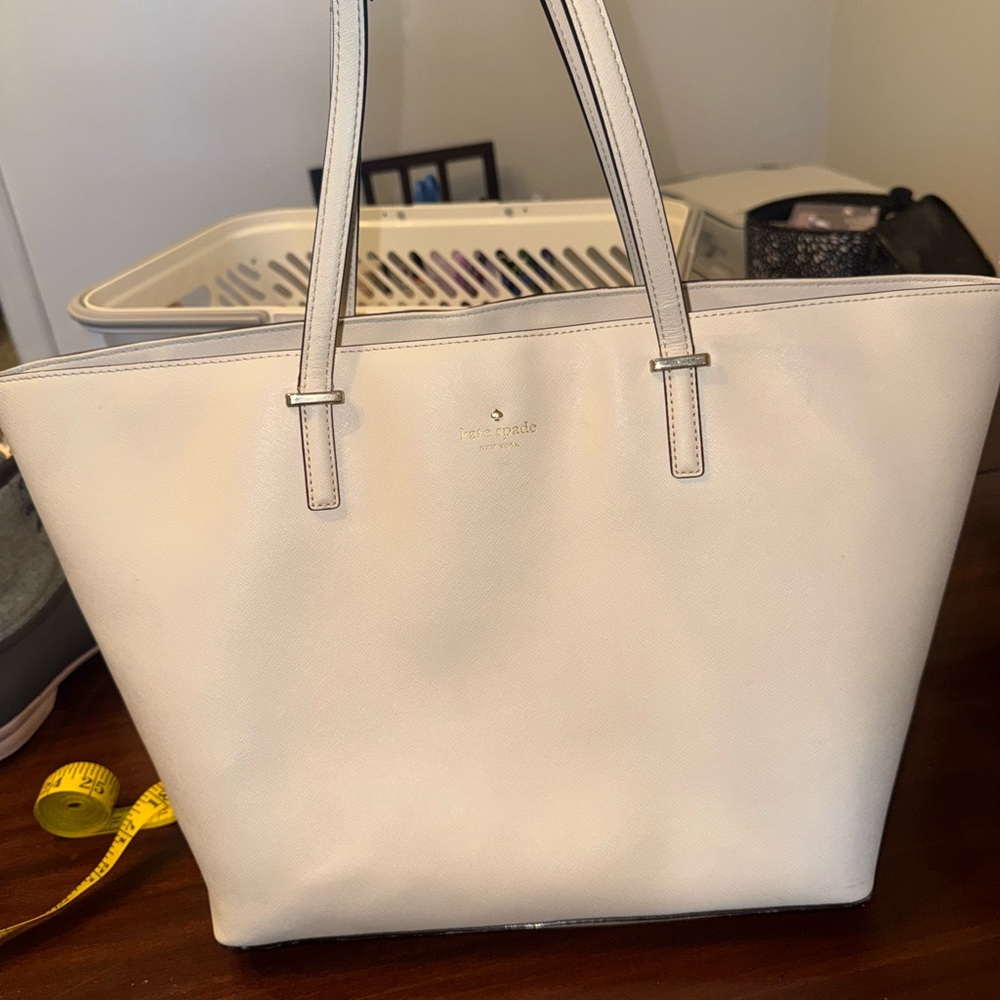 Kate Spade Cream Tote Bag